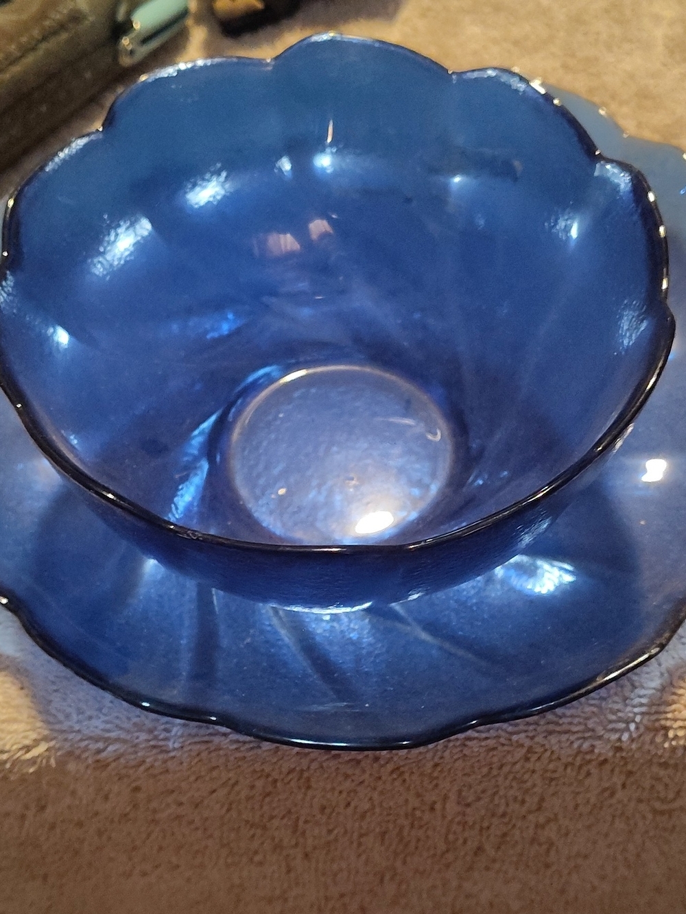 Blue Glass Scalloped Bowl and Plate Set - Home Art